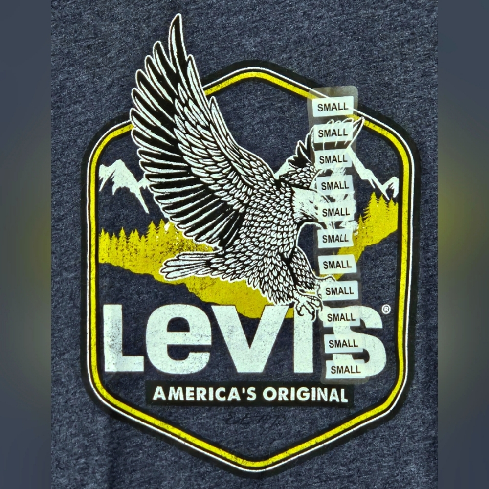 LEVI'S TSHIRT • Navy Blue • Eagle Logo • Crew • NWT • Small •